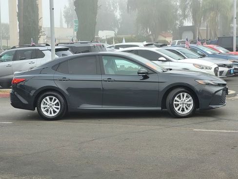 Used 2025 Toyota Camry LE FWD image 4