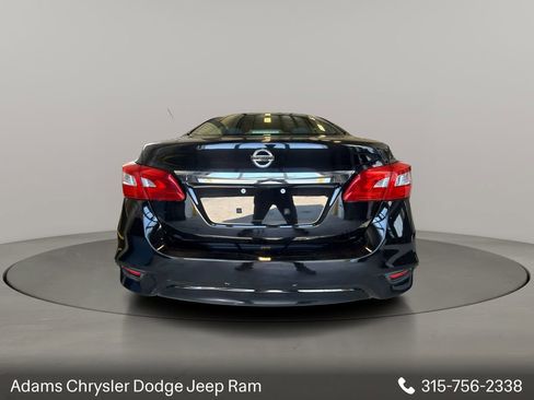 Used 2019 Nissan Sentra SV w/ Special Edition Package FWD image 7