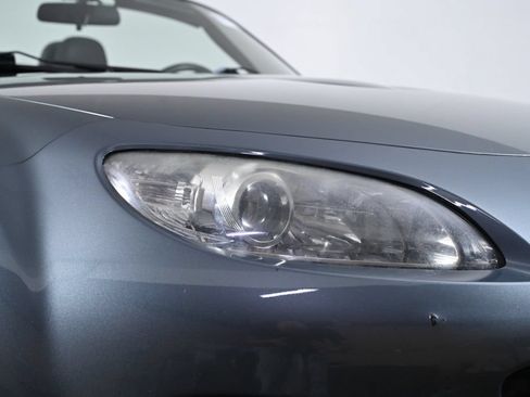 Used 2013 MAZDA MX-5 Miata Sport RWD image 9