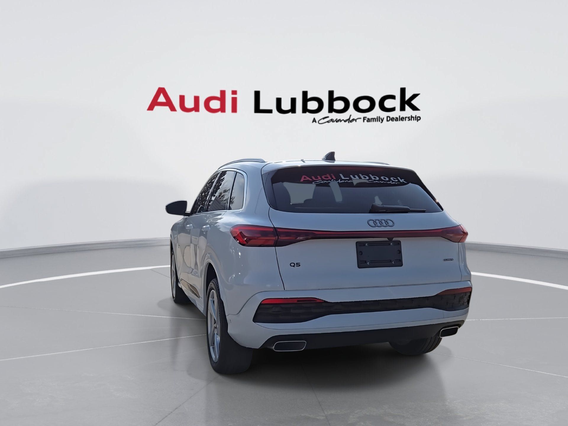 Used 2025 Audi Q5 Premium Plus w/ Premium Plus AWD/4WD image 7