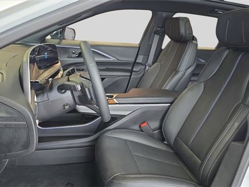 Used 2024 Cadillac Lyriq Luxury w/ LPO, Floor Liner Package image 11