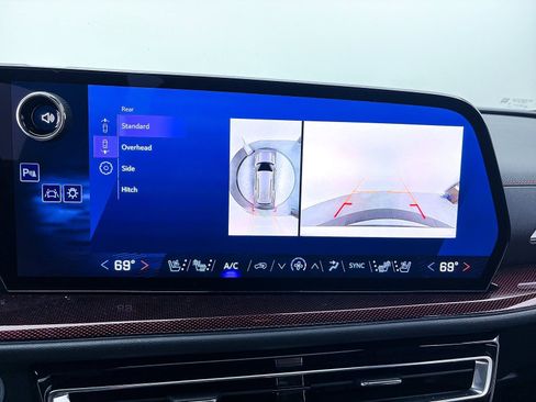 Used 2024 Chevrolet Traverse RS w/ LPO, Floor Liner Package image 10