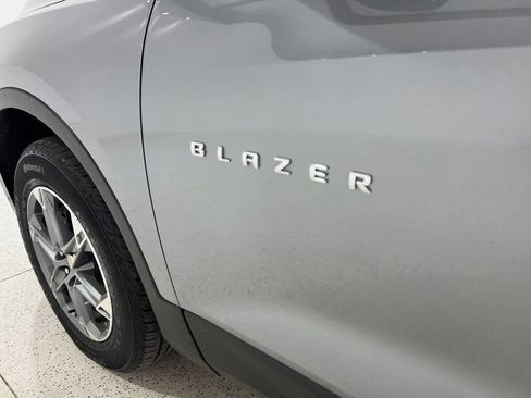 Used 2023 Chevrolet Blazer LT w/ Convenience Package FWD image 28