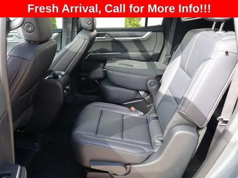 Used 2026 GMC Acadia Elevation w/ Black Edition AWD/4WD image 19