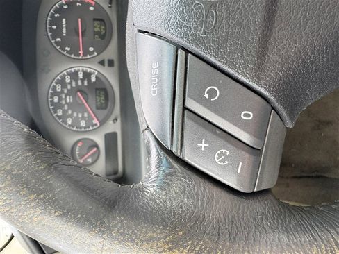 Used 2002 Volvo S60 2.4T image 22