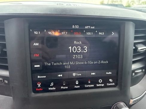 Used 2021 RAM 1500 Big Horn AWD/4WD image 8
