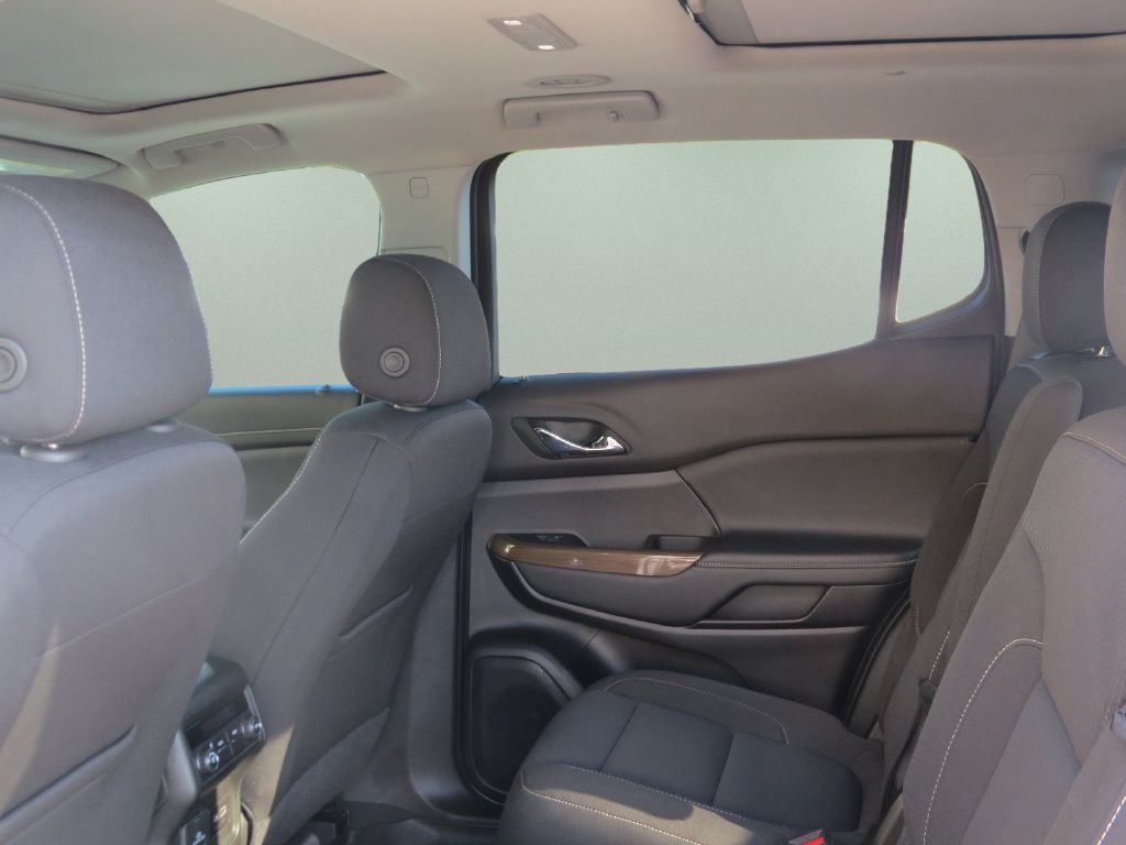 Certified 2023 GMC Acadia SLE w/ Driver Convenience Package FWD image 14