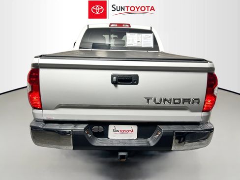 Used 2018 Toyota Tundra SR5 image 5