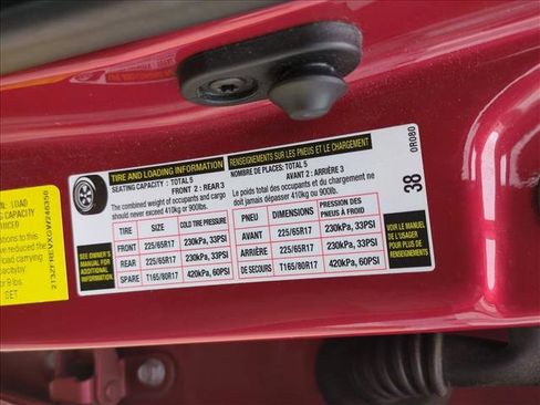 Used 2016 Toyota RAV4 LE image 15