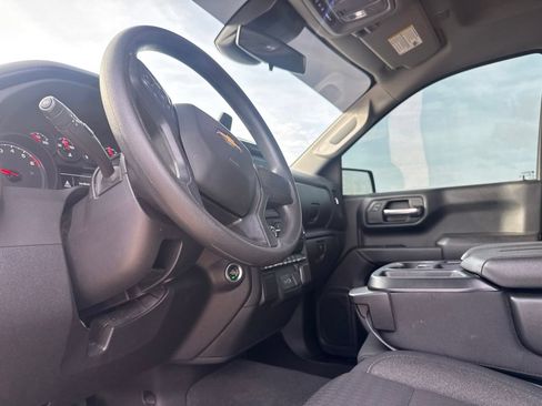 Used 2025 Chevrolet Silverado 1500 Custom w/ LPO, Dark Essentials Package RWD image 35