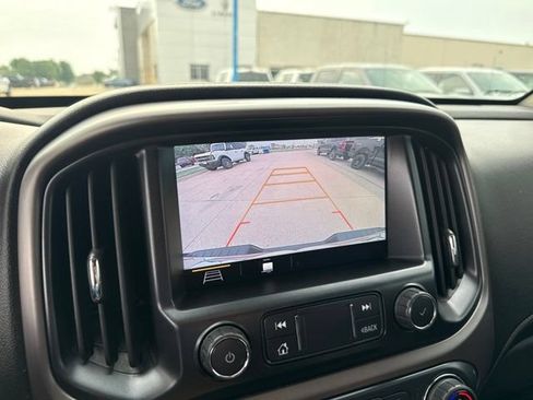 Used 2021 GMC Canyon AT4 w/ Driver Alert Package AWD/4WD image 23