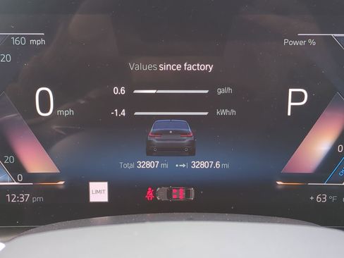 Certified 2023 BMW 330e w/ Premium Package image 22