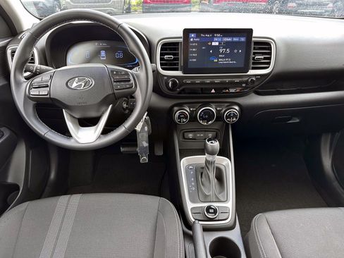Used 2023 Hyundai Venue SEL w/ Cargo Package FWD image 14