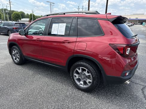Certified 2022 Honda Passport TrailSport image 8