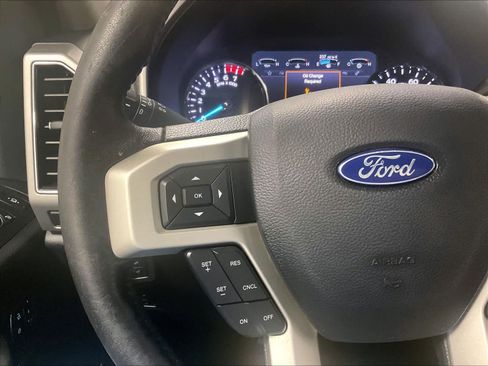 Used 2019 Ford F250 Lariat w/ Lariat Ultimate Package image 23
