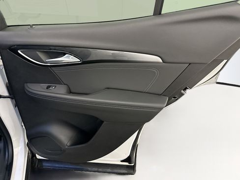 Used 2024 Buick Envision Preferred image 31