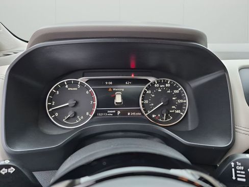 Used 2021 Nissan Rogue SL w/ Premium Package image 38