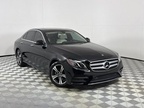 Used 2019 Mercedes-Benz E 300 4MATIC w/ Premium 1 Package image 2