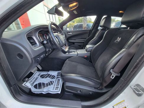 Used 2021 Dodge Charger Scat Pack w/ Dynamics Package RWD image 10