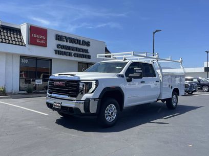 New 2026 GMC Sierra 2500 Pro w/ Convenience Package