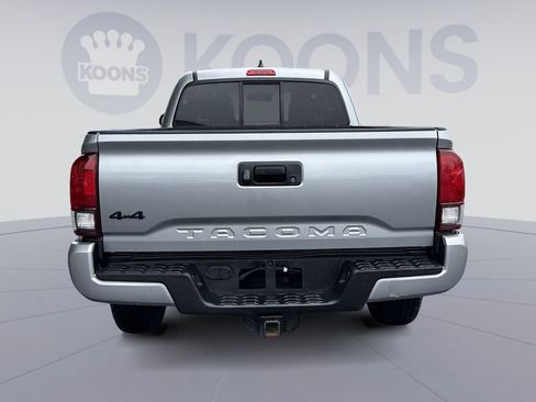 Used 2021 Toyota Tacoma SR w/ SX Package AWD/4WD image 5