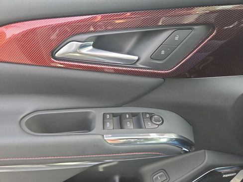 New 2026 Chevrolet Traverse Z71 w/ Enhanced Driving Package image 24