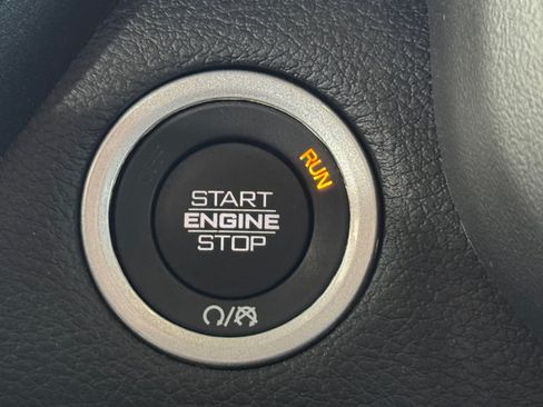 Used 2025 RAM 1500 Big Horn RWD image 19