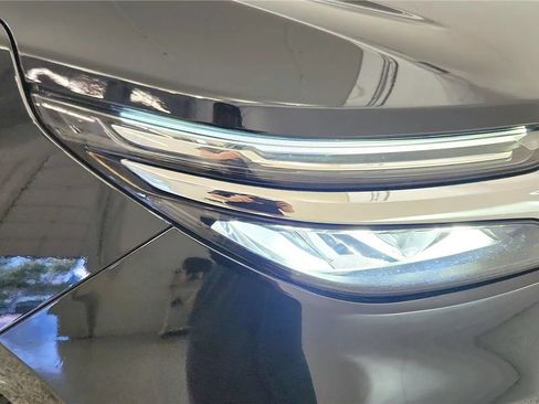 Used 2024 Chevrolet Equinox LT w/ LPO, Floor Liner Package AWD/4WD image 14