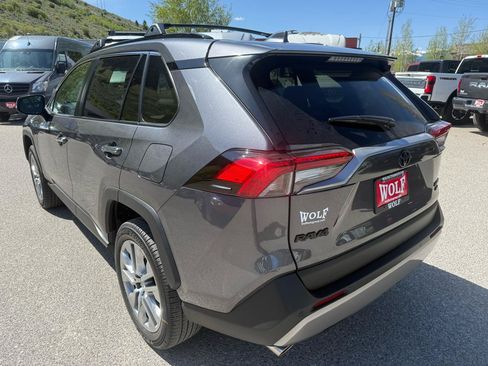 Used 2022 Toyota RAV4 Limited AWD/4WD image 3