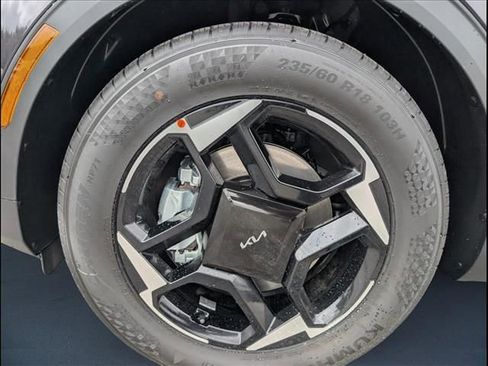 New 2026 Kia Sportage EX FWD image 16