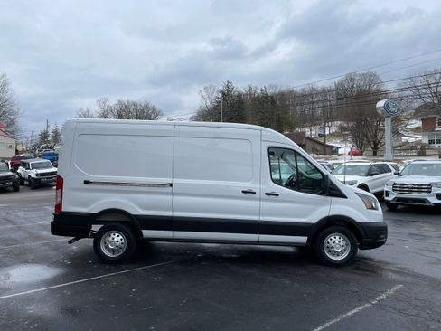 New 2026 Ford Transit 250 148 Medium Roof Extended AWD w/ Load Area Protection Package image 4