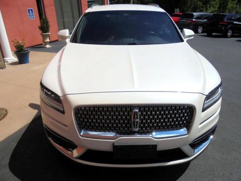 Used 2019 Lincoln Nautilus Select AWD/4WD image 29