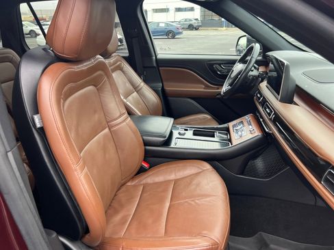 Used 2020 Lincoln Aviator Reserve w/ Equipment Group 201A image 31