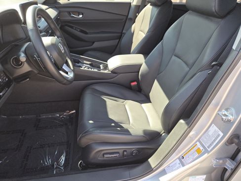 Used 2024 Honda Accord Touring image 25
