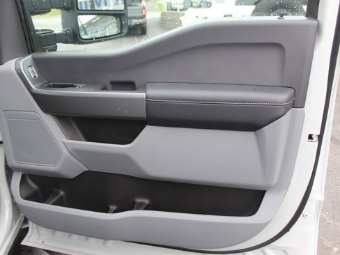 New 2026 Ford F350 XLT AWD/4WD image 12