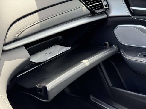 Certified 2025 Acura RDX SH-AWD w/ Technology Package image 33
