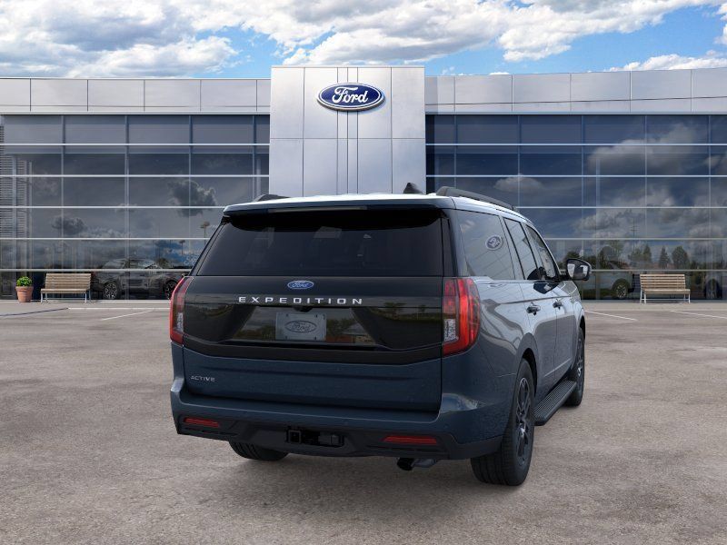 New 2026 Ford Expedition Active AWD/4WD image 9