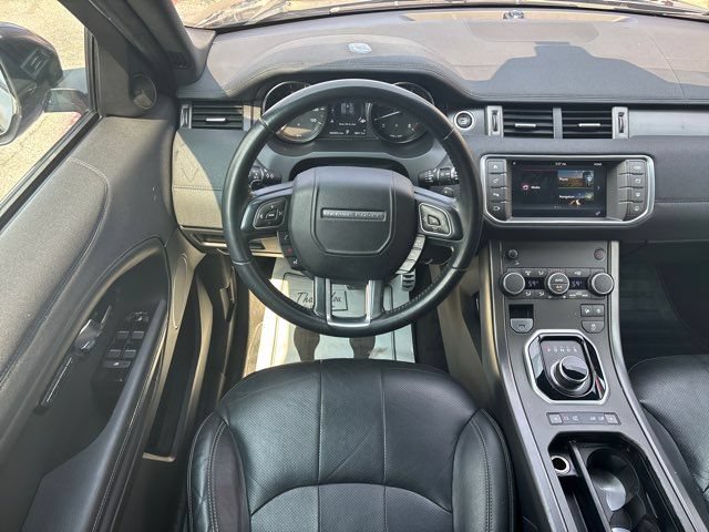 Used 2018 Land Rover Range Rover Evoque SE AWD/4WD image 23