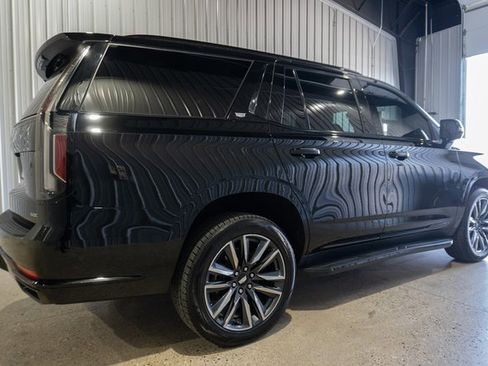 Used 2023 Cadillac Escalade Sport image 7