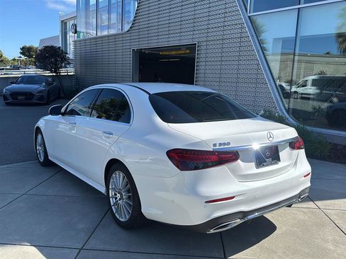 Used 2022 Mercedes-Benz E 350 Sedan image 8