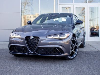 New 2025 Alfa Romeo Giulia AWD