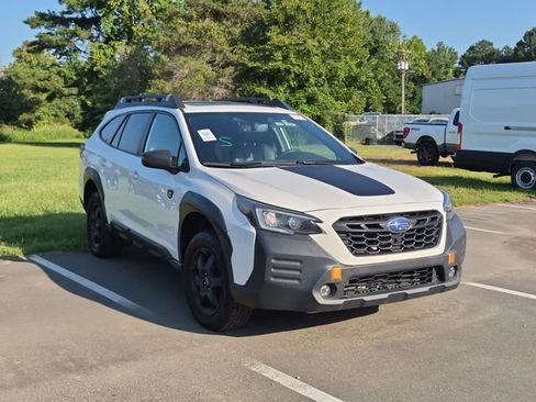 Used 2023 Subaru Outback Wilderness AWD/4WD image 6