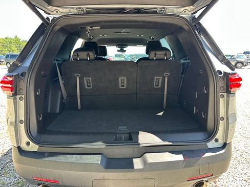 Certified 2023 Chevrolet Traverse LT w/ Rear Camera Mirror Package AWD/4WD image 12