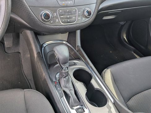 Used 2023 Chevrolet Malibu LT image 20