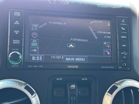 Used 2012 Jeep Wrangler Unlimited Sahara AWD/4WD image 35
