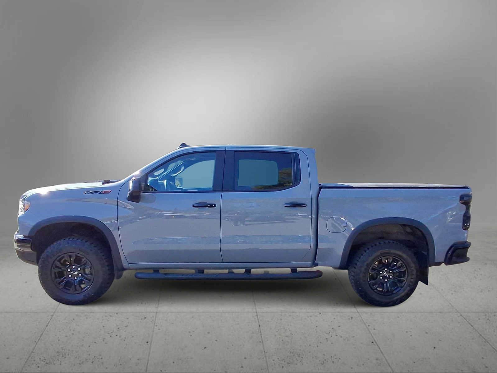 Used 2025 Chevrolet Silverado 1500 ZR2 w/ Technology Package AWD/4WD image 5