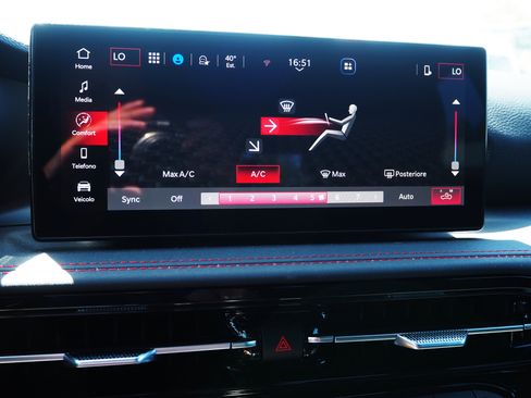 New 2025 Dodge Hornet GT image 17