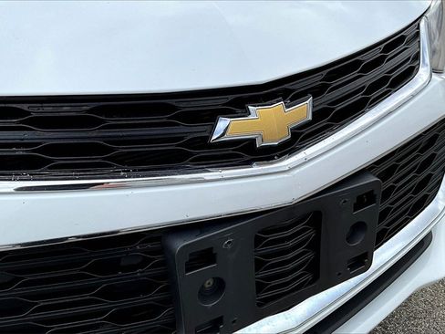 Used 2016 Chevrolet Cruze LT image 31