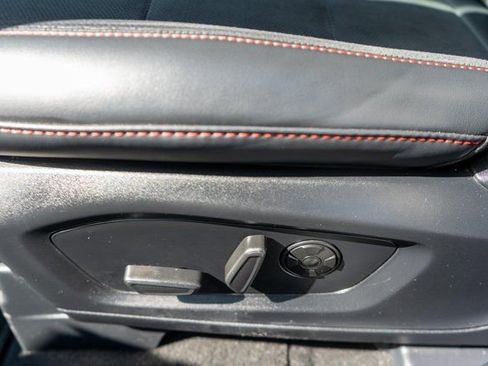 Used 2025 Ford Explorer ST AWD/4WD image 23