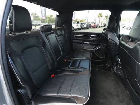 Used 2024 RAM 1500 Laramie image 31